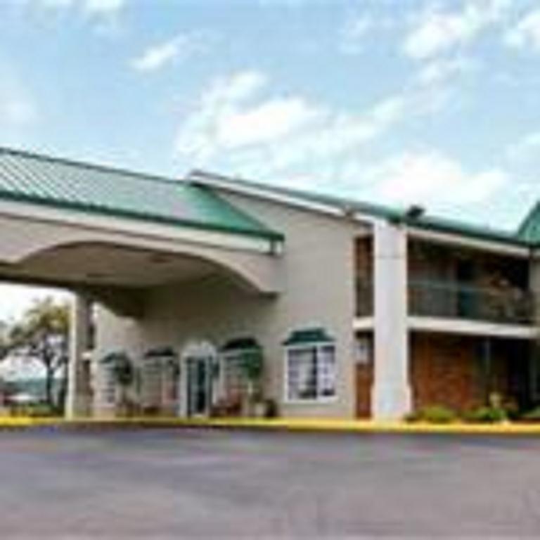Rodeway Inn & Suites Nashville Exterior photo